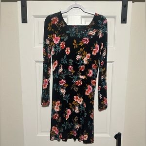 LOFT size 0 black floral dress